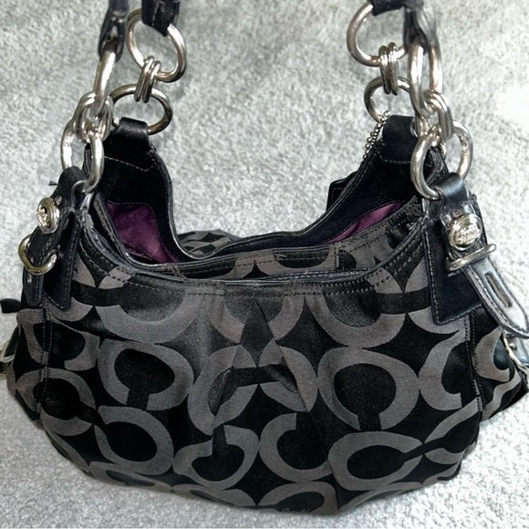 Coach Black and Gray Elegant Shoulder Bag - Picture 1 of 10